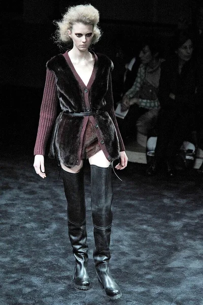 Look 23
